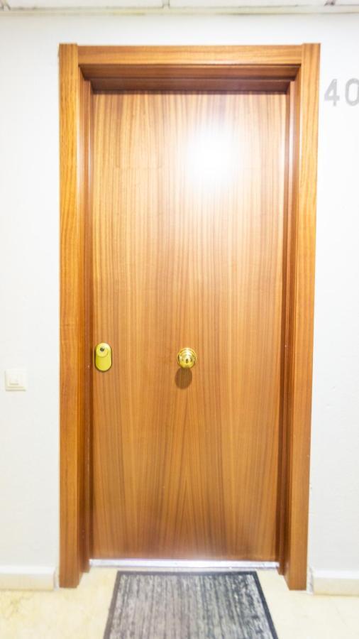 Rentalsevilla A Orillas Del Guadalquivir Appartamento *